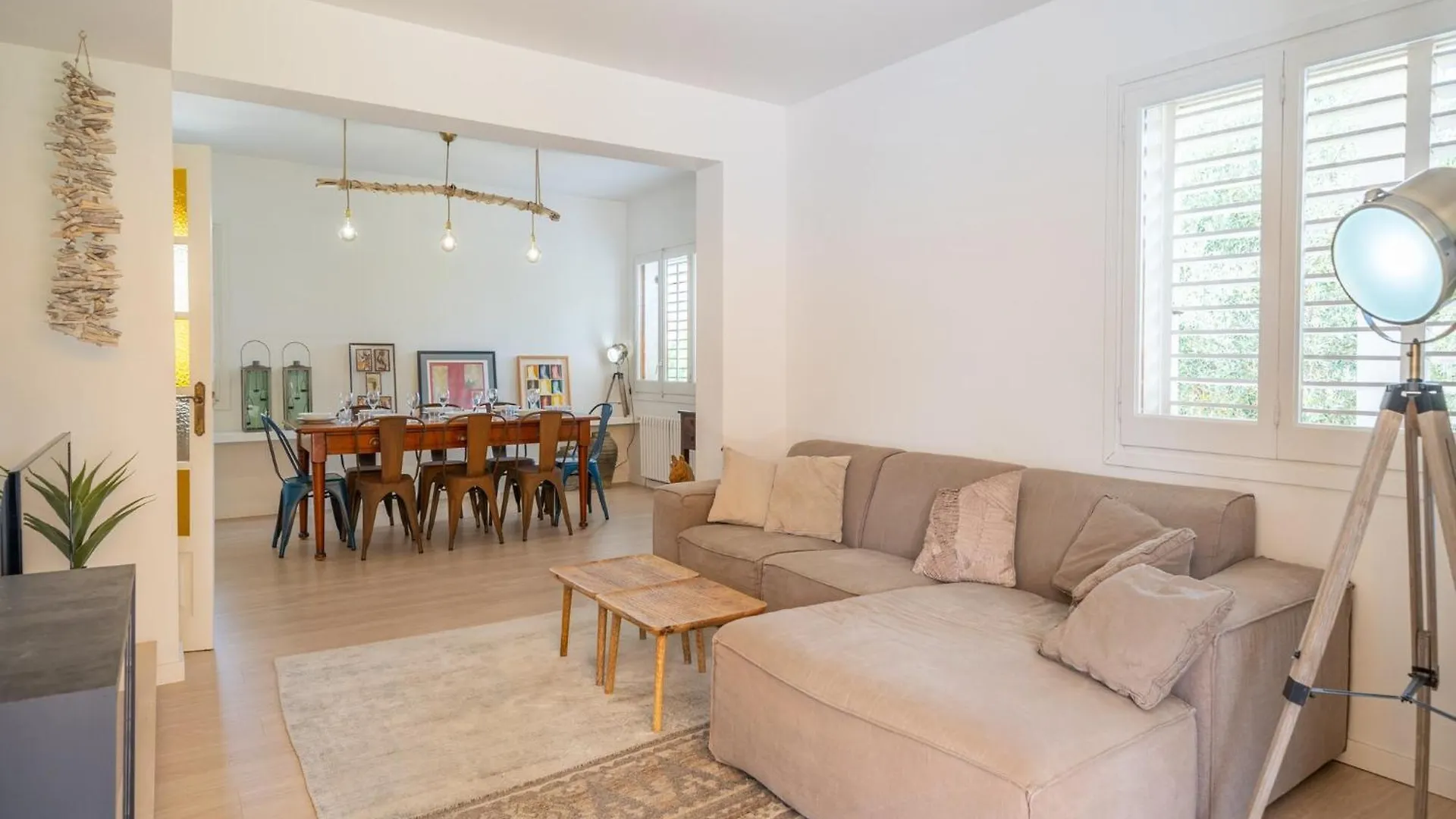Spacious Villa In Costa Brava L' Escala